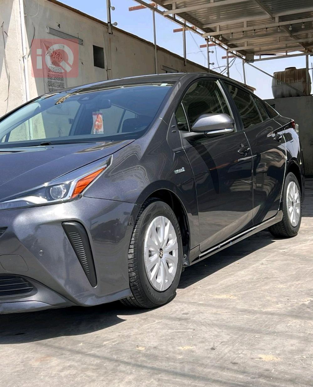 تۆیۆتا پریوس